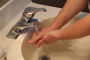 Oferecer banheiros limpos e equipados, pode dar mais segurança para os fregueses